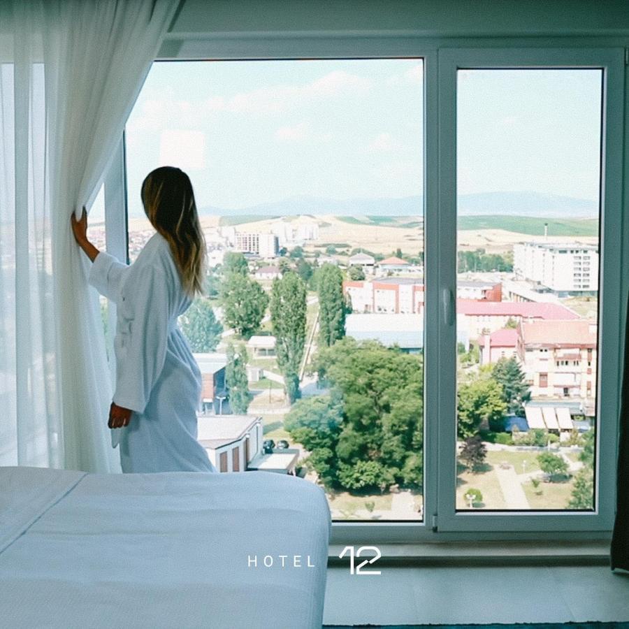 Hotel 12 Gjakova Екстер'єр фото