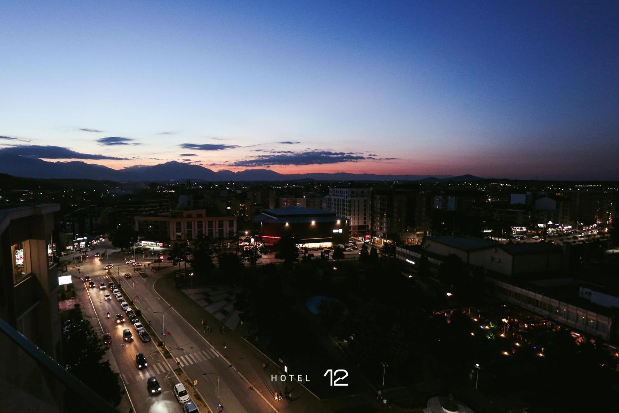 Hotel 12 Gjakova Екстер'єр фото